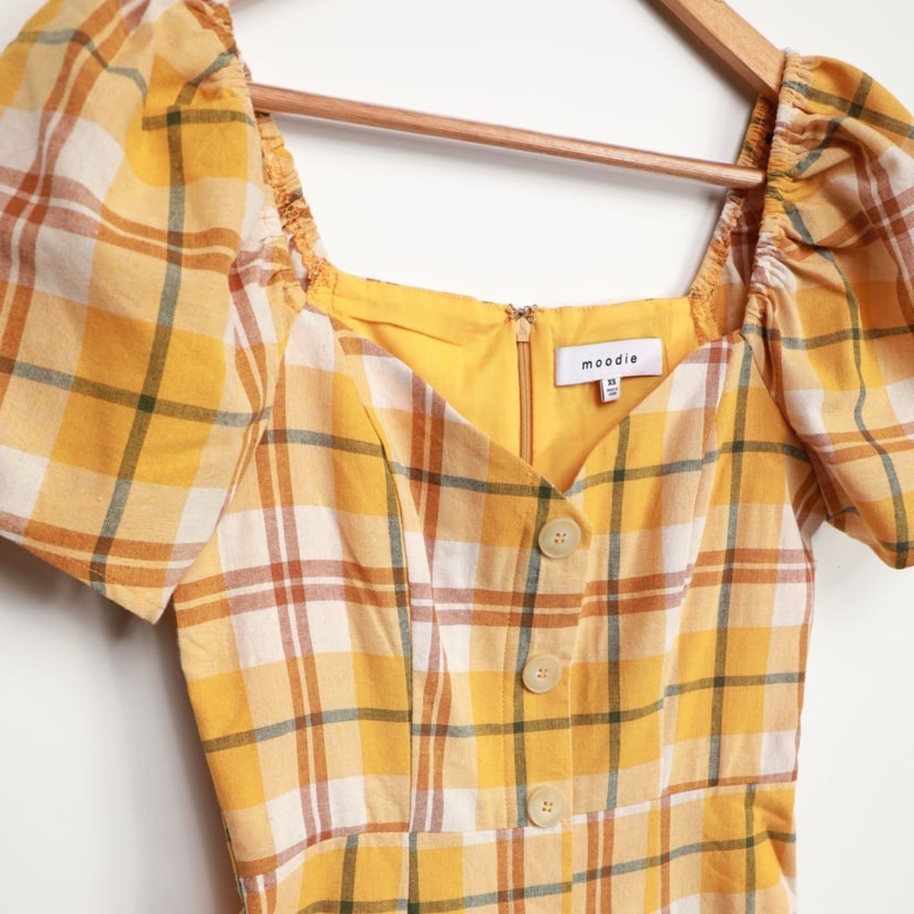 Moodie yellow plaid puff sleeve dress